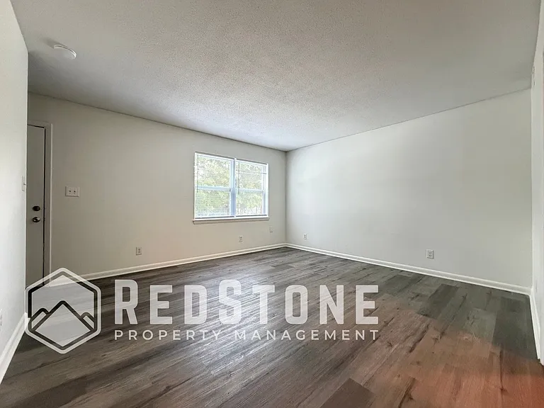 1507 Tucker St #A — Photo 1