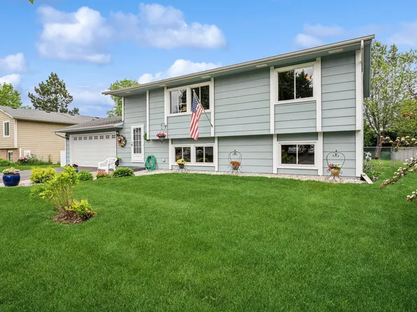 7724 Kentucky Ave N, Brooklyn Park, MN 55445