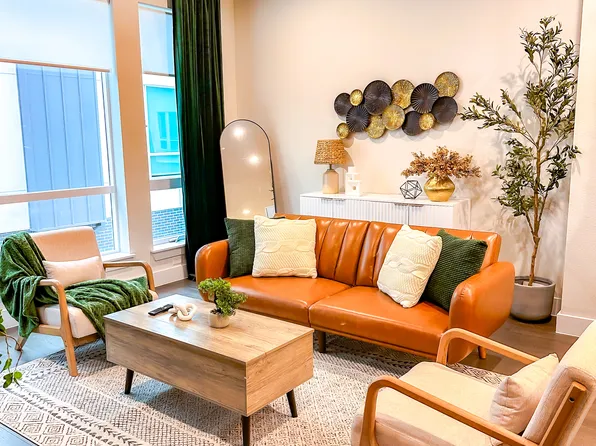 1771 McCoy St, Dallas, TX