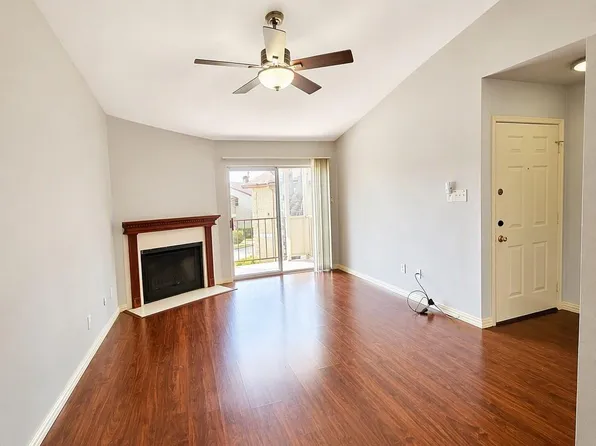 2120 El Paseo St APT 620, Houston, TX 77054