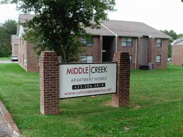26 Phillips St #1A, Englewood, TN 37329