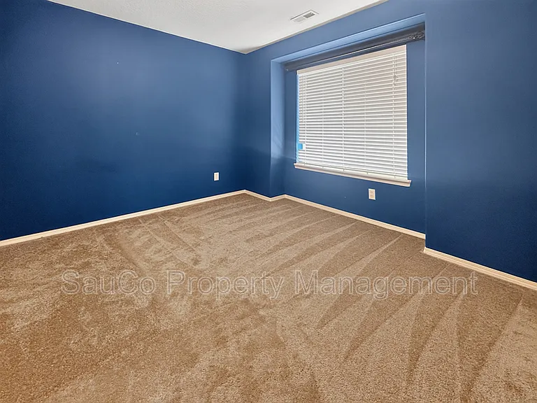 948 SE Elina Ave — Photo 27