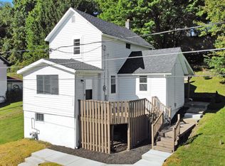 1224 1st St, Nanty Glo, PA 15943
