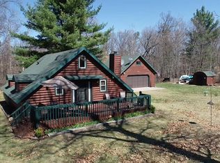 W1620 Cliff House Rd, Lyndon Station, WI 53944