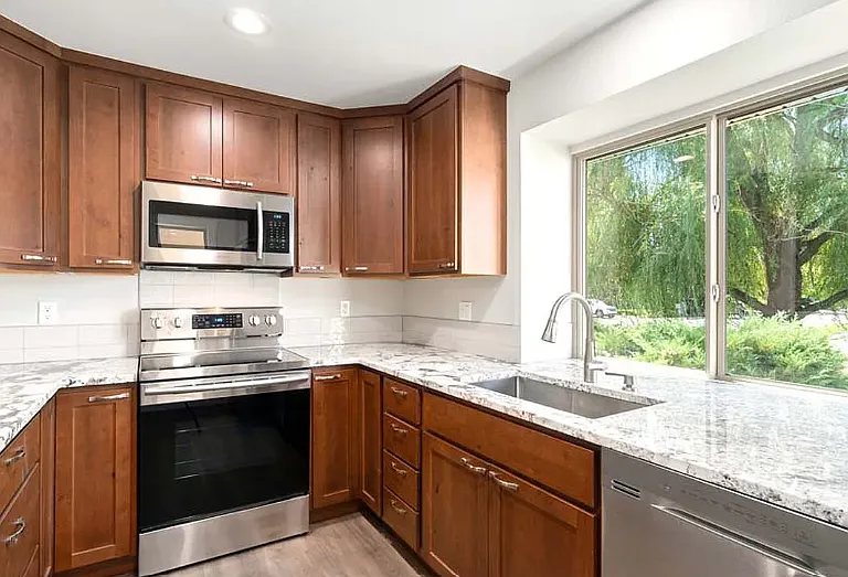 4407 Hollyhock St — Photo 1