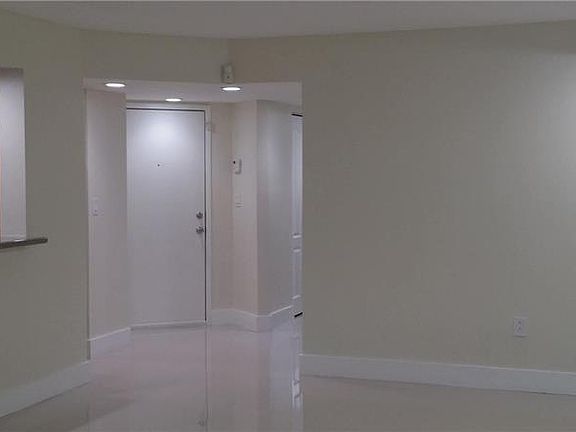 4th image of 4625 NW 97th Ct