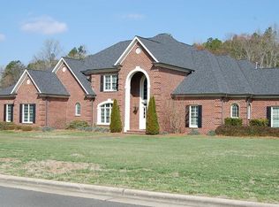 1012 Westlake Dr, Kannapolis, NC 28081