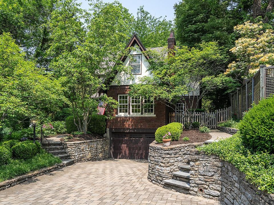 1st image of 4824 Beverly Hill Dr