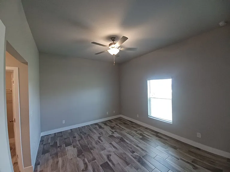 1740 NW 9th Ter — Photo 17