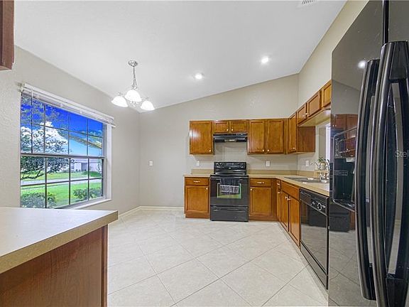 3rd image of 1199 Normandy Heights Cir