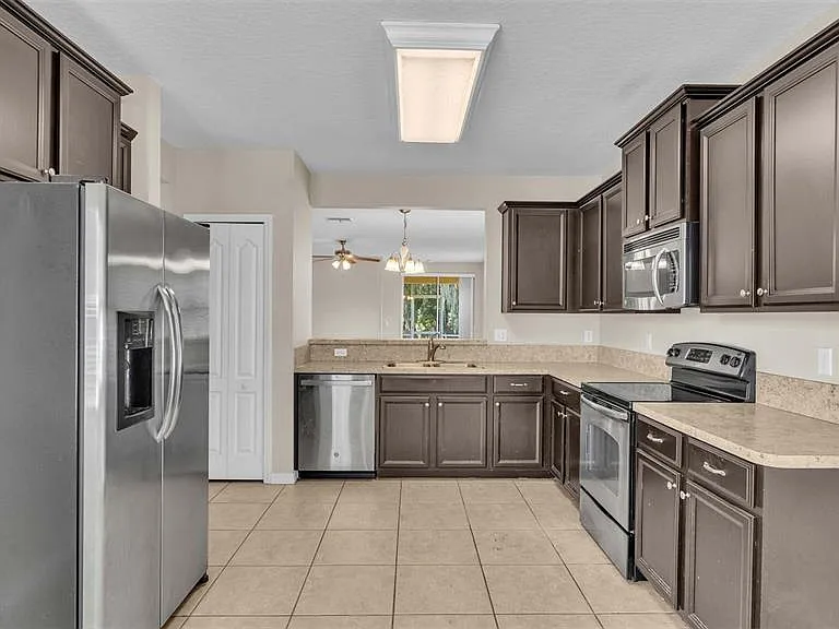 6838 Glenbrook Dr — Photo 9