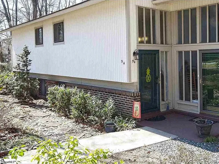 94 Briarview Cir #94 — Photo 1