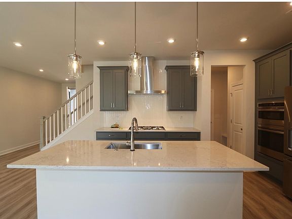 Quartz upgraded kitchen