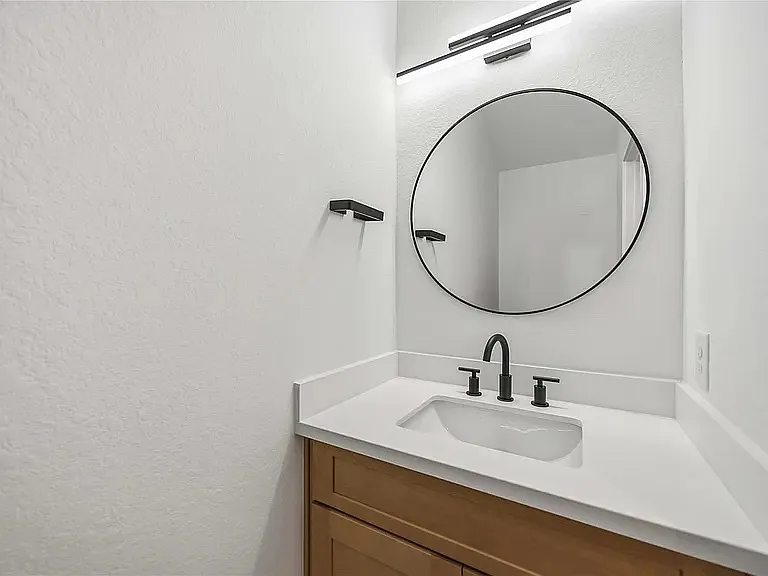 4916 Tronewood St #B — Photo 15