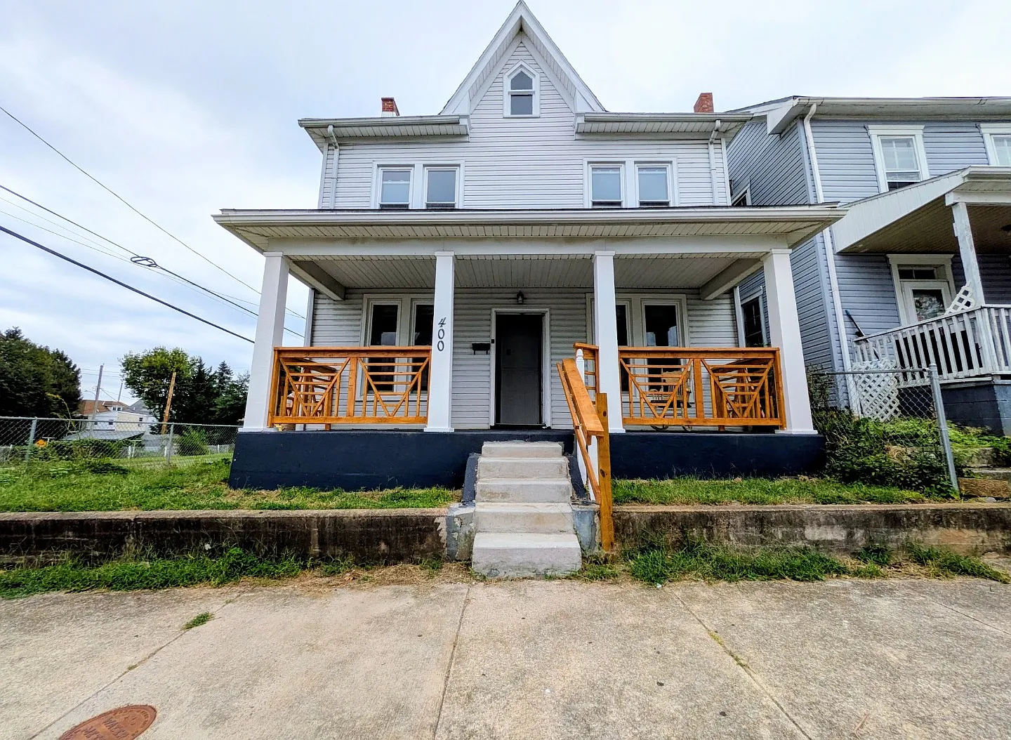 400 Ridge Ave — Photo 1