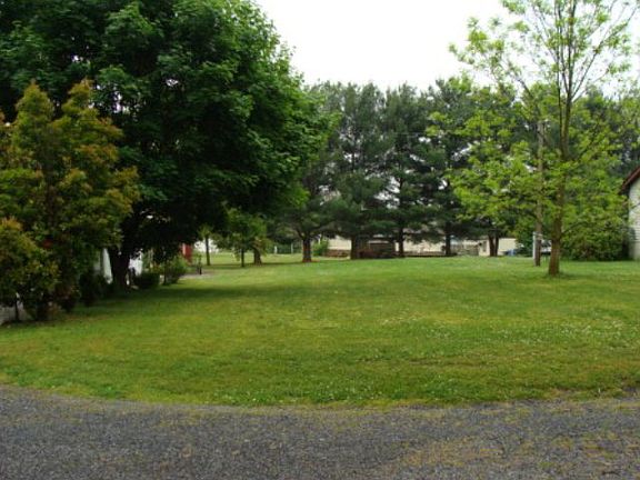 2nd image of 1006 Wahnona Ave