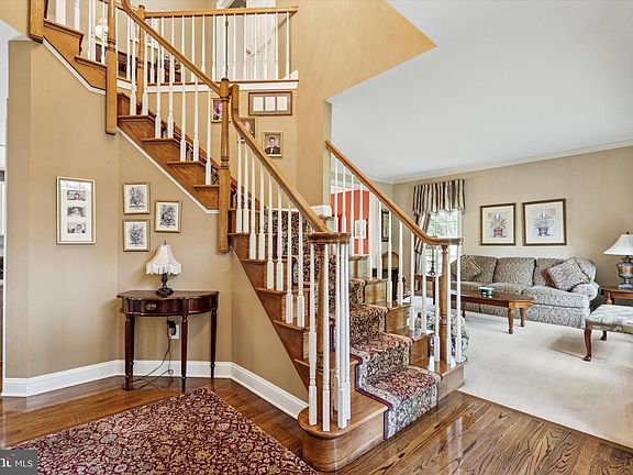 5th image of 73 Brinker Dr #S