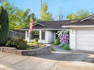 3501 Michael Park Dr, Medford, OR 97504