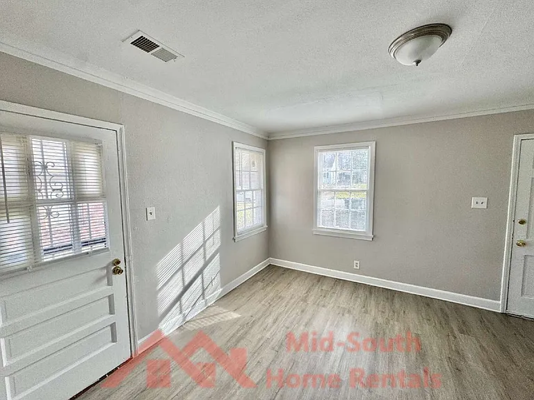 3472 Hadley Rd — Photo 5