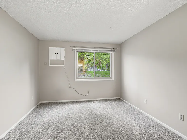 8856 Jasmine Ln — Photo 15