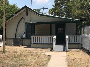 442 N Alamo St, Bartlett, TX 76511