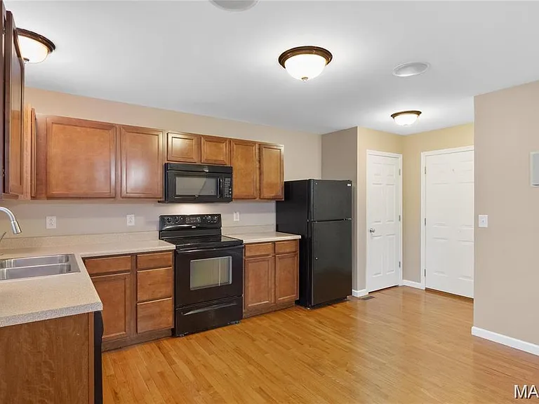 7026 Conner Pointe Dr — Photo 11
