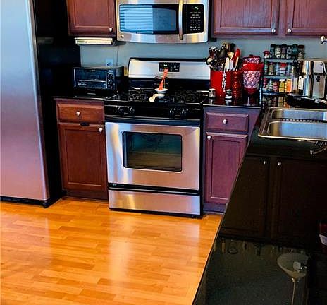 5th image of 1003 Coeburn Dr