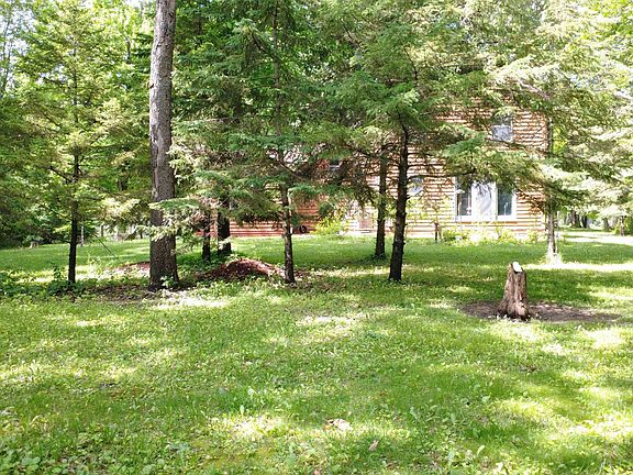 3rd image of 311 Maple Heights Rd