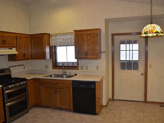 5th image of 13112 Aldrich Ave S