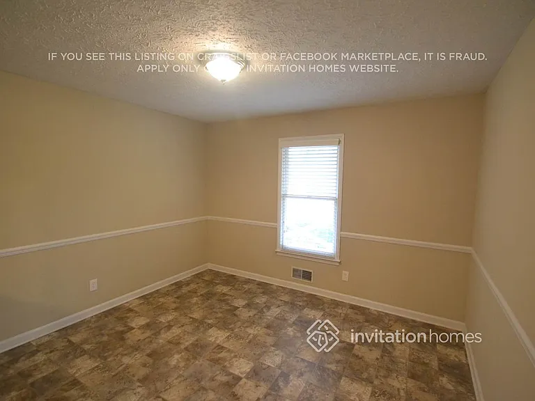 2887 Country Ln NW — Photo 4