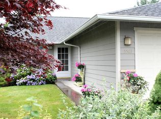 5563 Solo Point Dr #4, Longview, WA 98632