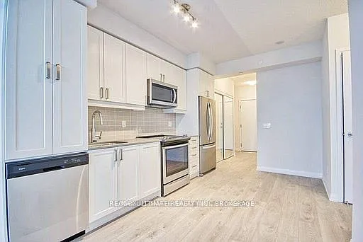 7895 Jane St #310 — Photo 5