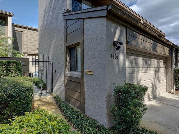 2nd image of 1406 Fair Oaks Pl