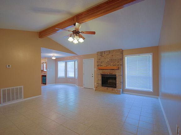 4th image of 2605 Calico Ct