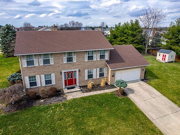 3rd image of 6653 Clovis Dr