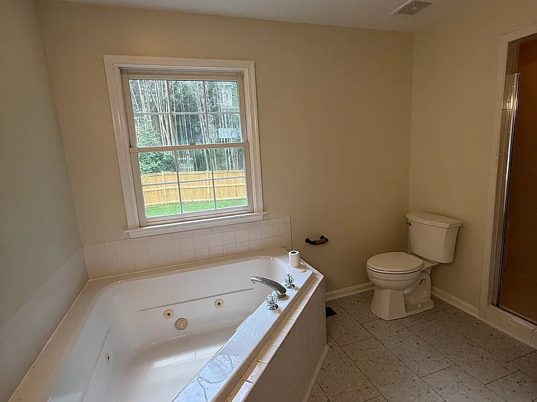 10216 Capitol View Ave — Photo 12