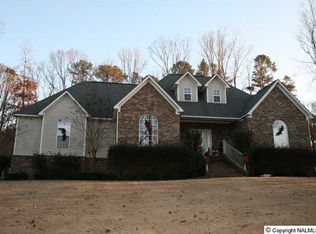 3553 Creek Path Rd, Guntersville, AL 35976