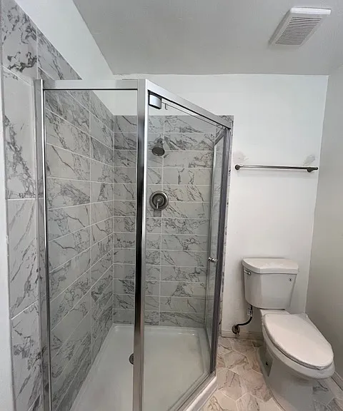 2124 Garnet Ave #B — Photo 9