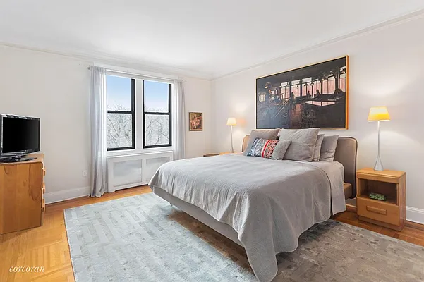 Sold by Corcoran | media 4