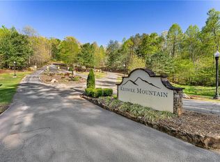 109 Bernhardt Way, Pickens, SC 29671