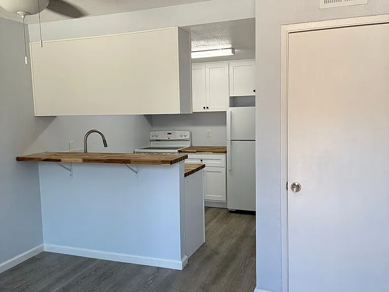 2731-2751 Don Juan Dr — Photo 13
