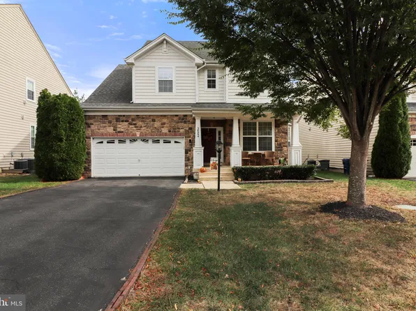 24994 White Fir Ct, Chantilly, VA 20152