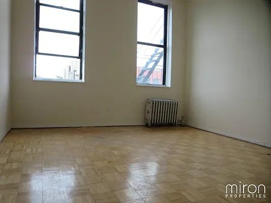 Rented by Miron Properties | media 11