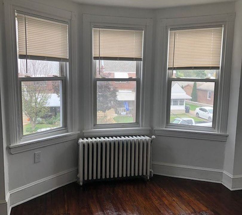 1st image of 1247 E 13th St APT B