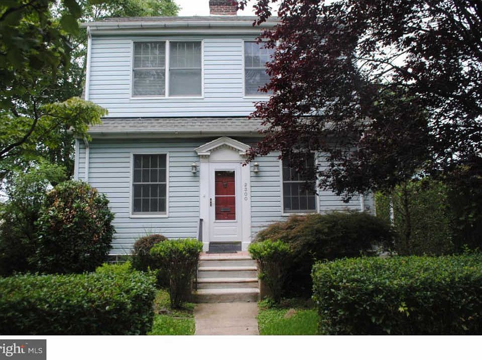 1st image of 2300 Oakmont Ave