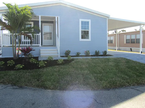 21 Hanna Ct #135, Fort Myers, FL 33912