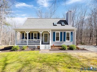 1310 Pine Creek Bluff Dr, Powhatan, VA 23139