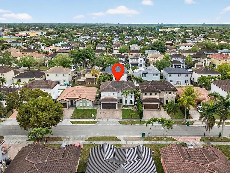 15874 SW 138th Ter — Photo 60
