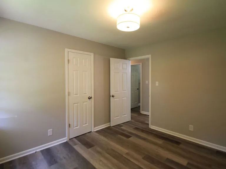 1535 Glasscock Rd — Photo 10