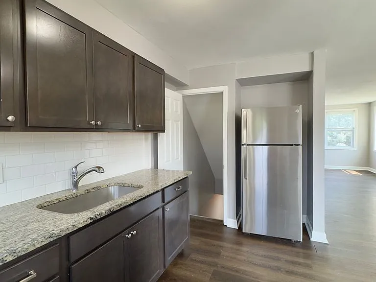 7441 Berkshire Rd — Photo 13